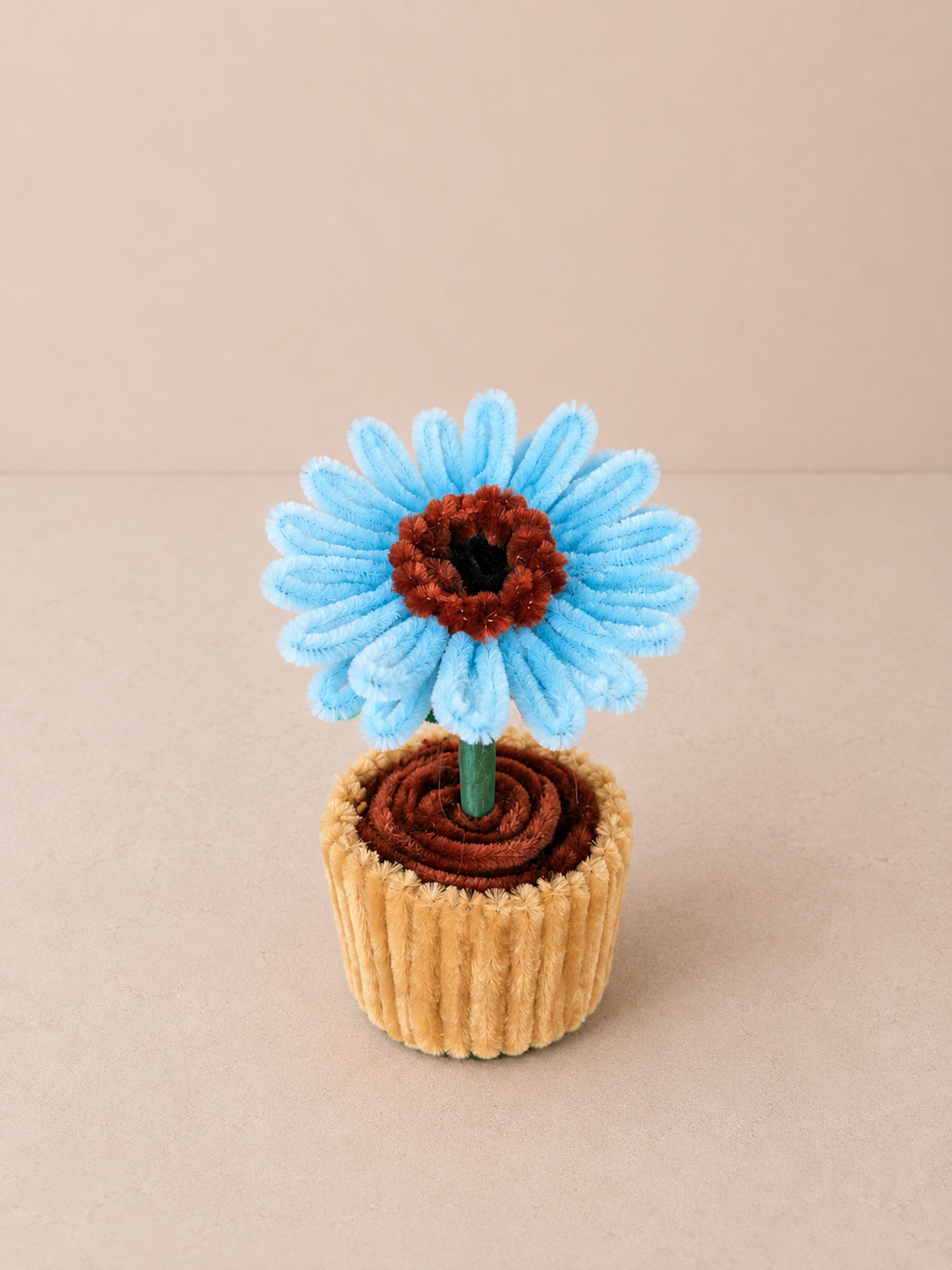 Light Blue Daisy – Mini Flower Pot
